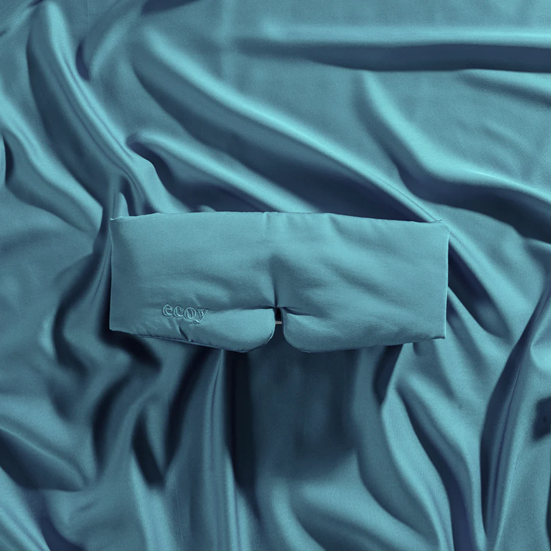Flip Cooling Pillow + Cooling Sleep Mask Combo - Image 14